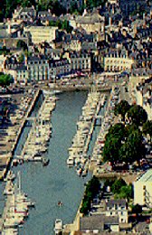 zoom vue aérienne sur la place Gambetta