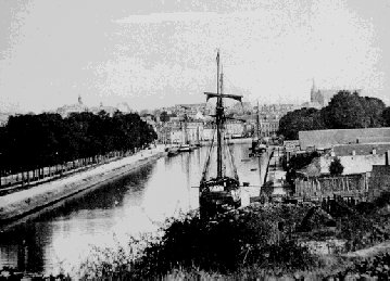 809 - Vannes - Le Port et la Rabine. - Photo fin XIX� si�cle. Muss�e de la Cohue de Vannes